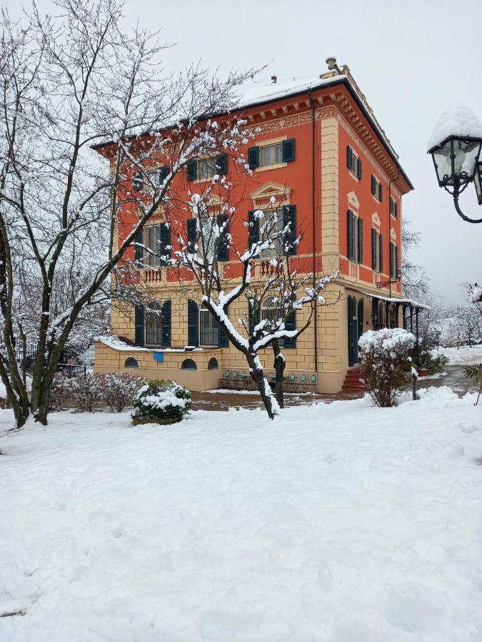 Villa Viola Тортона Екстериор снимка