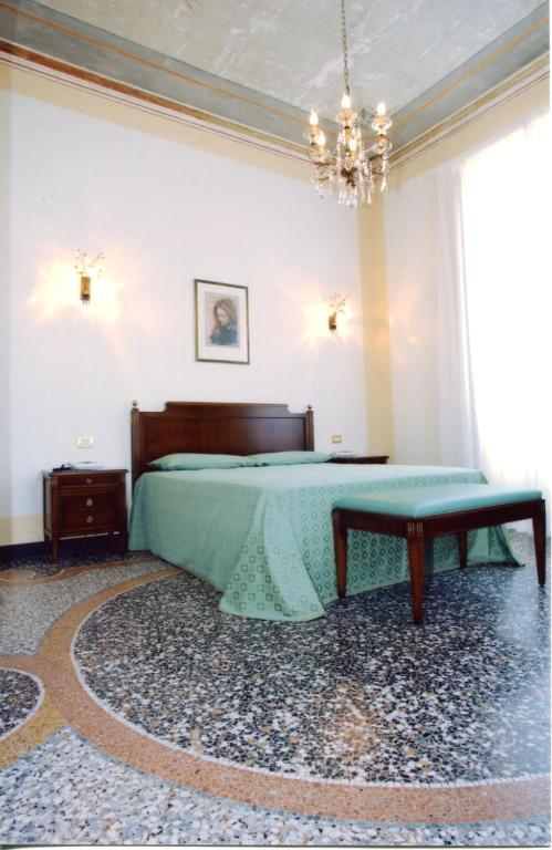 Villa Viola Тортона Стая снимка