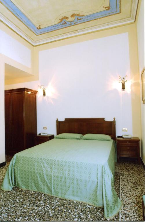 Villa Viola Тортона Стая снимка