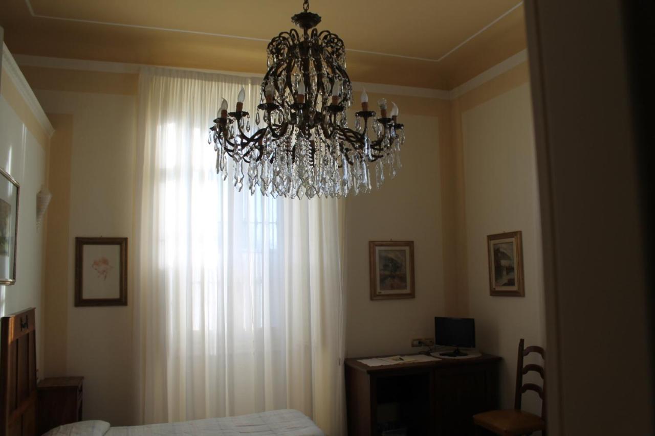 Villa Viola Тортона Екстериор снимка
