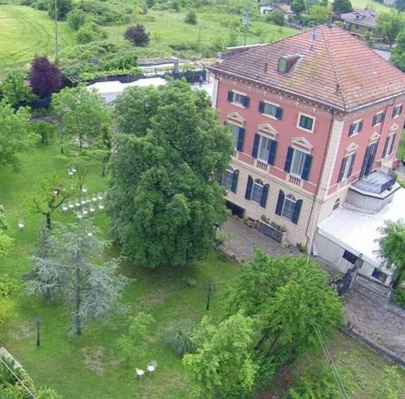 Villa Viola Тортона Екстериор снимка